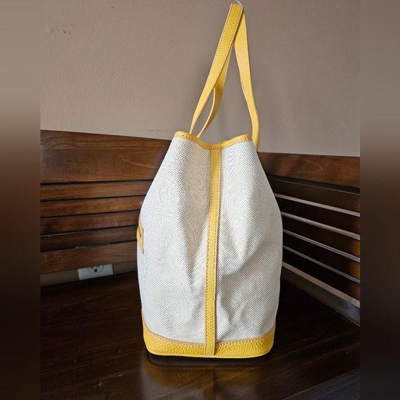 Dooney & Bourke Sunflower Shoulder Bag With Pouch And ID Tag! NWOT! - Picture 3 of 11